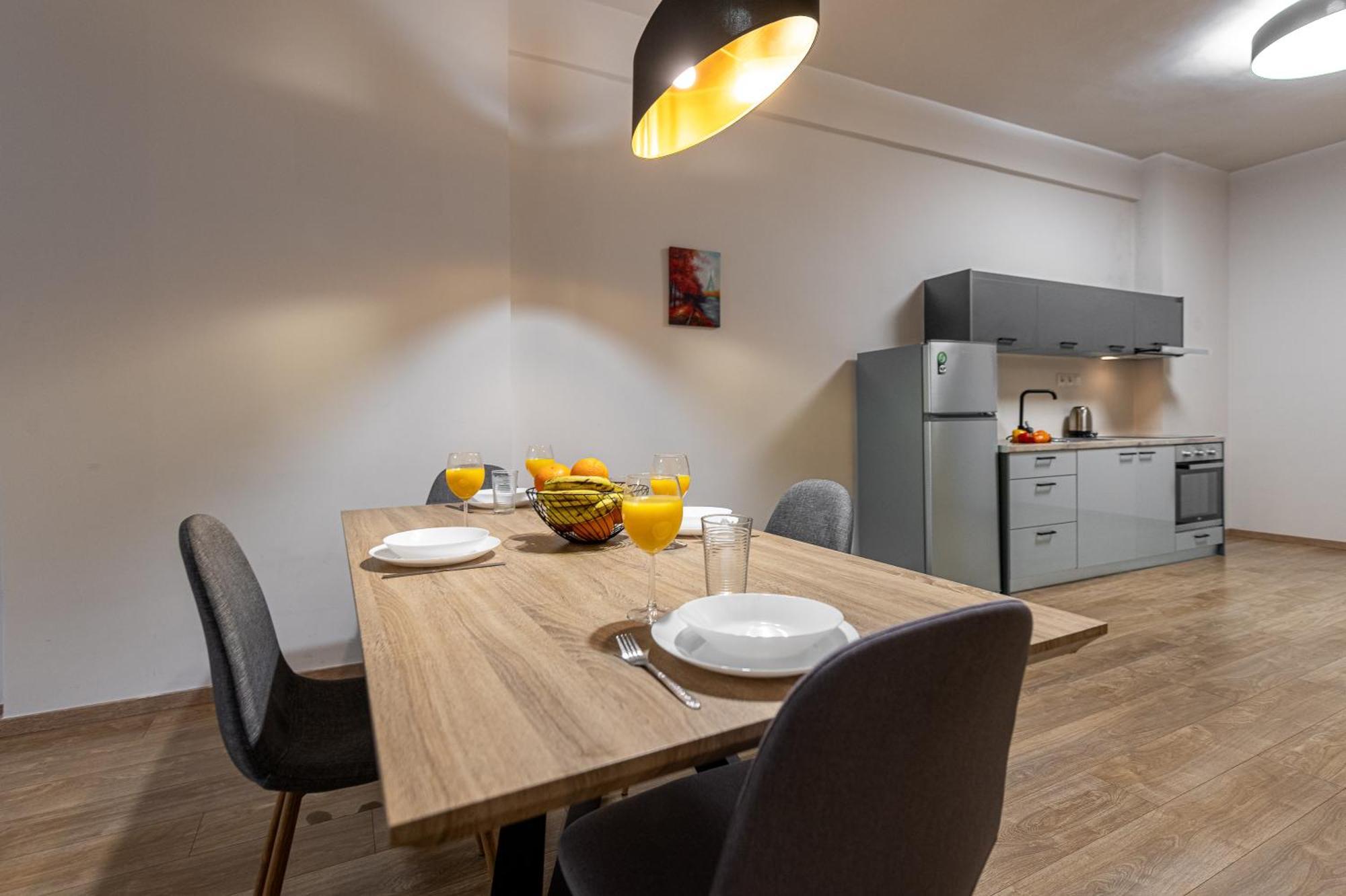 Athenian Infinity Apartments Exterior photo
