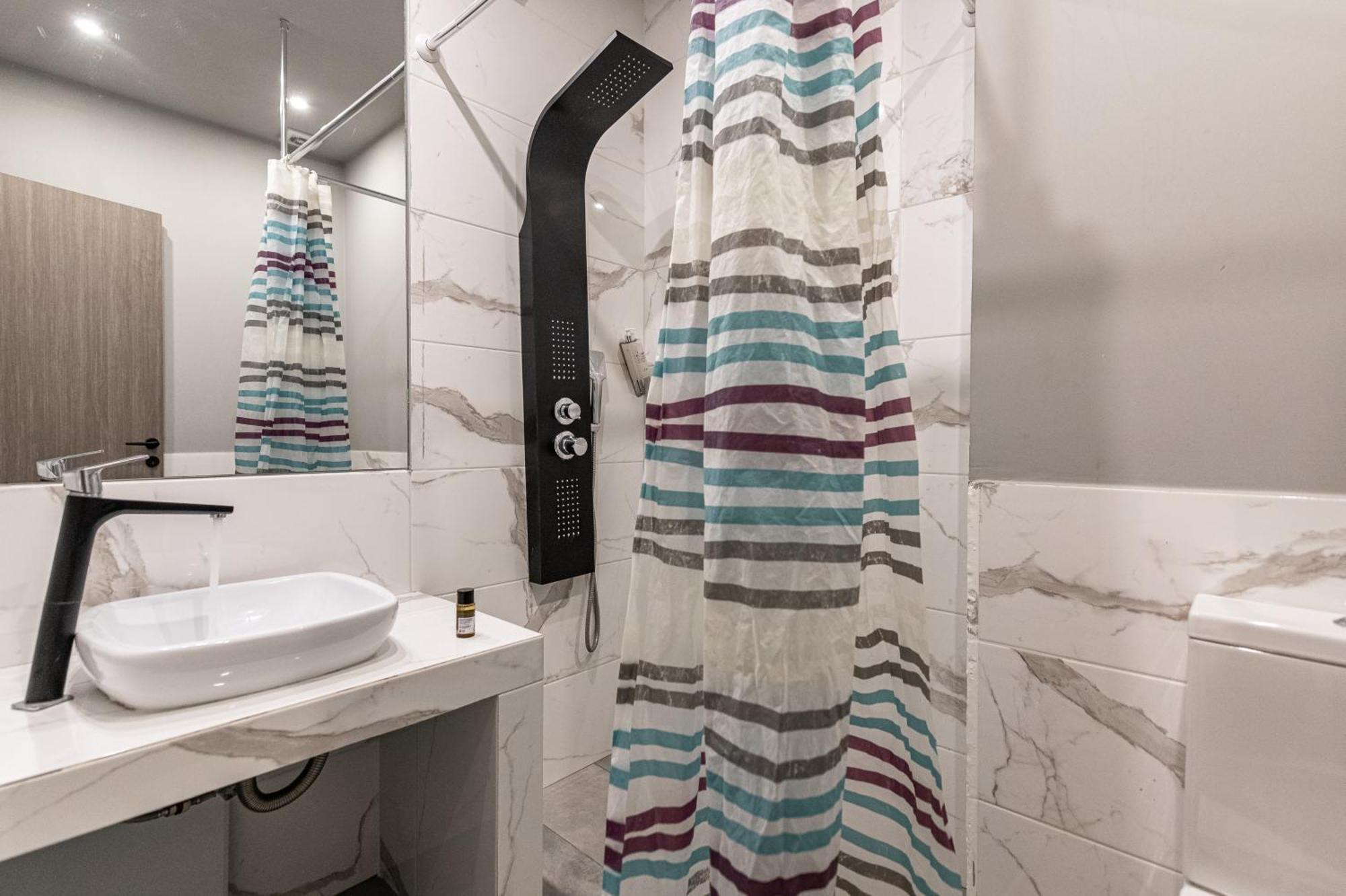Athenian Infinity Apartments Exterior photo